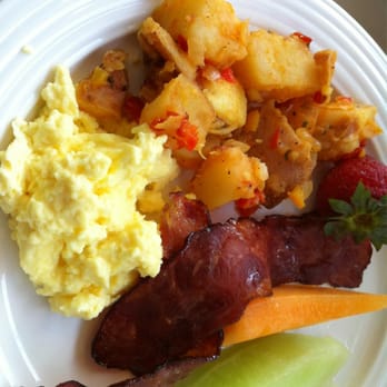 Flo's V8 Cafe - American Breakfast - Cafes Near Me - Anaheim, California Flo's V8 Cafe - American Breakfast - Cafes Near Me - Anaheim, California
