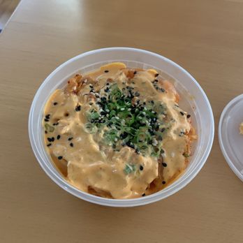 Manoa Poke Shop - Poke Near Me - Somerville, Massachusetts