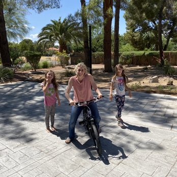 Superior Health Solutions - Mom Is happy after the doctor popped a rib back into place - Chiropractors Near Me - Henderson, Nevada