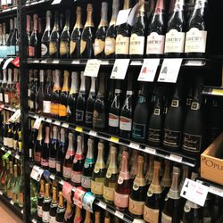 Gleeson's Liquors - Champagne, Prosecco & Sparkling Wines