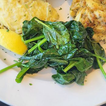 Boatyard Bar & Grill - Seafood Near Me - Annapolis, Maryland Boatyard Bar & Grill - Seafood Near Me - Annapolis, Maryland