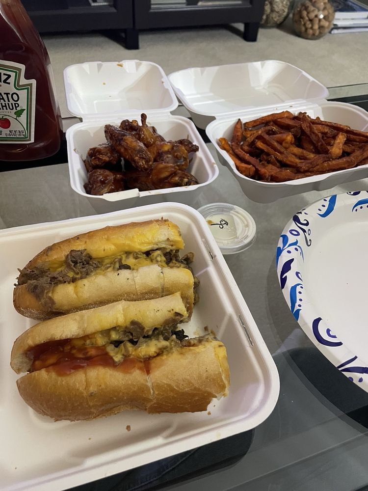 Chiddy'S Cheese Steaks Of Oakdale
