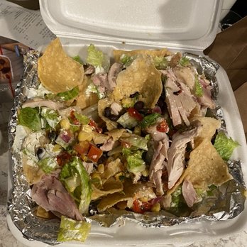 Copper Barrel on State - Chicken Nachos - Bars Near Me - Hampshire, Illinois