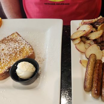 Keke's Breakfast Cafe - French Toast +  Home Fries +  Sausage - Breakfast & Brunch Near Me - Boca Raton, Florida