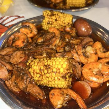 Holy Crab - Seafood Near Me - East Peoria, Illinois Holy Crab - Seafood Near Me - East Peoria, Illinois