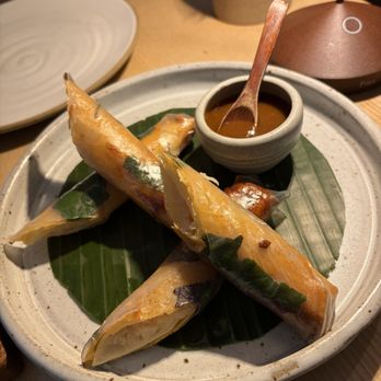 Khâluna - Laotian Near Me - Minneapolis, Minnesota