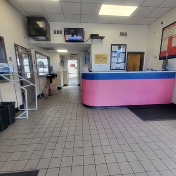 Valvoline Instant Oil Change - Oil Change Stations Near Me - Great Neck, New York Valvoline Instant Oil Change - Oil Change Stations Near Me - Great Neck, New York