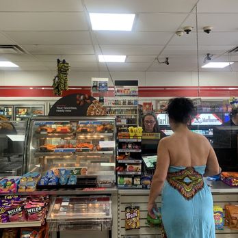 7-Eleven - The hot food cooked daily for the customers. Or as requested. Pizzas too. - Convenience Stores Near Me - Sparks, Nevada 7-Eleven - The hot food cooked daily for the customers. Or as requested. Pizzas too. - Convenience Stores Near Me - Sparks, Nevada