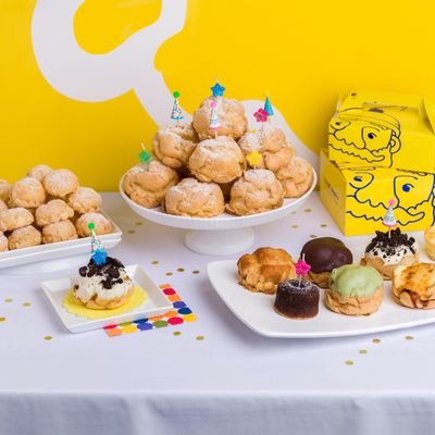 Beard Papa's - Irvine by null