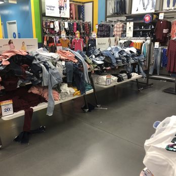 Old Navy - Men's Clothing Near Me - Woodbridge, Virginia Old Navy - Men's Clothing Near Me - Woodbridge, Virginia