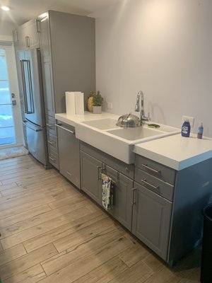 Kitchen Remodel! - Full Kitchen Remodel - Cabinetry, Appliances, flooring and countertops all done by Franco Residential Services! Kitchen Remodel! - Full Kitchen Remodel - Cabinetry, Appliances, flooring and countertops all done by Franco Residential Services!