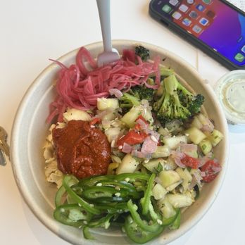 Honest Mary's - Custom Honey Mustard Chicken Bowl - New American Near Me - Cedar Park, Texas