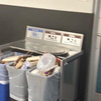 Chipotle Mexican Grill - trash full - Mexican Near Me - Lebec, California