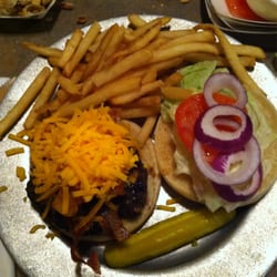 Ground Pat'i Grille & Bar