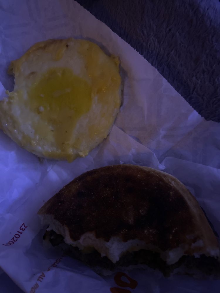 DUNKIN’ in 8830 Main St, Birch Run, Michigan Updated October 2024