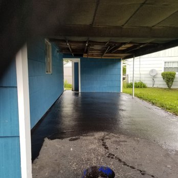 AGM Ohio SealCoating - Carport half done - Masonry/Concrete Near Me AGM Ohio SealCoating - Carport half done - Masonry/Concrete Near Me