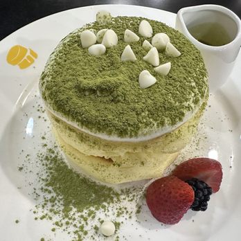 Fluffy Fluffy - Matcha White Chocolate (Matcha sauce on the side) - Desserts Near Me - Frisco, Texas