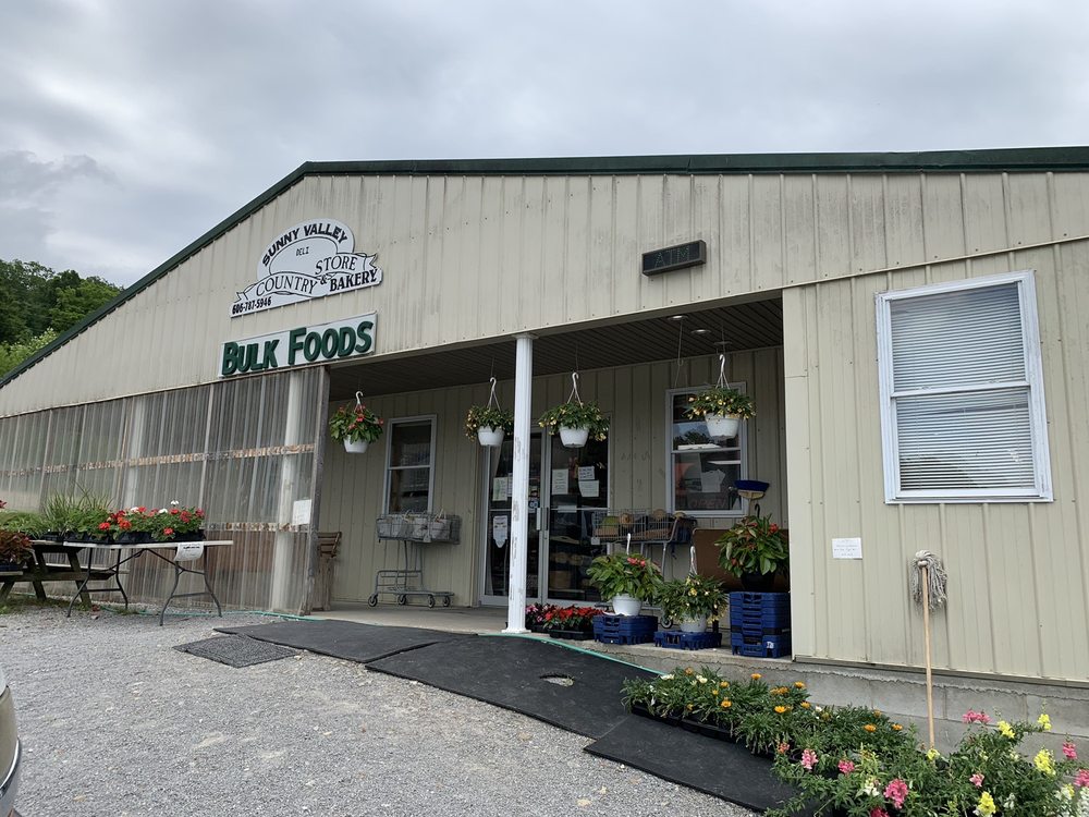 SUNNY VALLEY COUNTRY STORE Updated August 2024 2775 S Fork Creek Rd