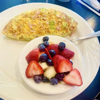 Lumes Pancake House - Omelet - Breakfast & Brunch Near Me - Orland Park, Illinois Lumes Pancake House - Omelet - Breakfast & Brunch Near Me - Orland Park, Illinois