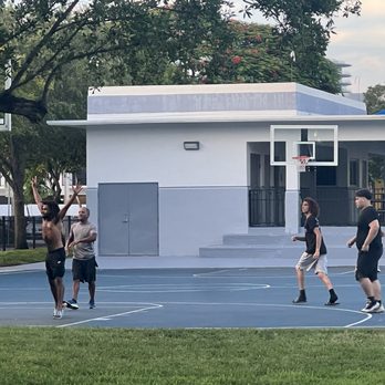 Tatum Park - Parks Near Me - Miami Beach, Florida Tatum Park - Parks Near Me - Miami Beach, Florida