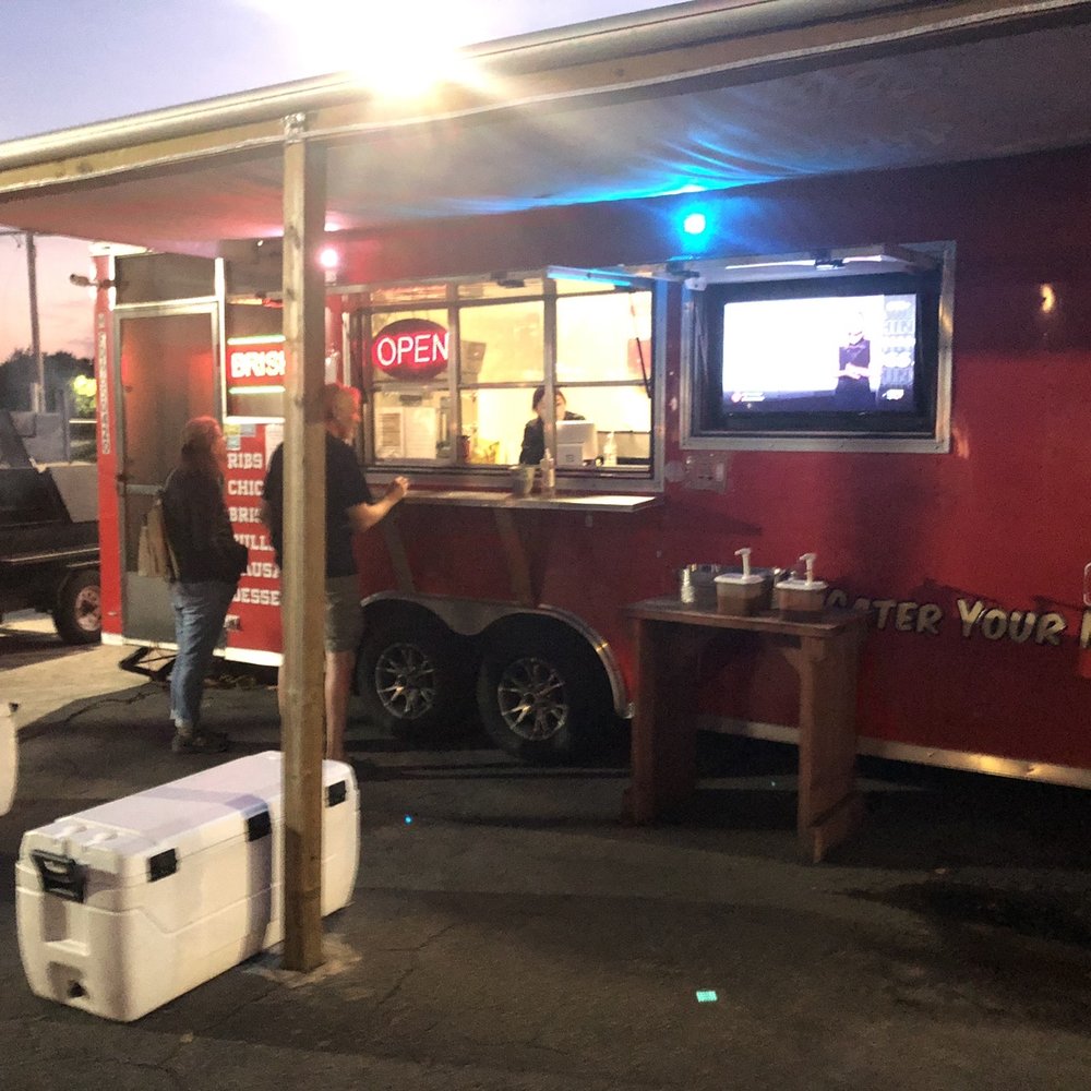 JYD BBQ - a man standing in front of a food truck - Barbeque Near Me - Fort Pierce, Florida JYD BBQ - a man standing in front of a food truck - Barbeque Near Me - Fort Pierce, Florida