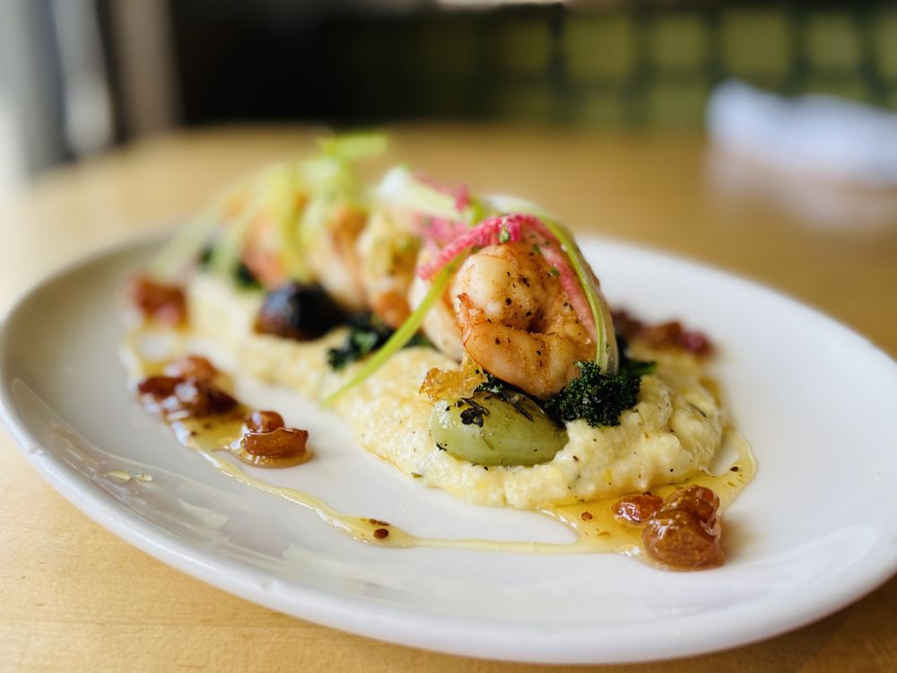 Farmhouse Kitchen - Delray Beach