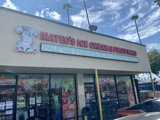 Mateo's Ice Cream & Fruit Bars by null