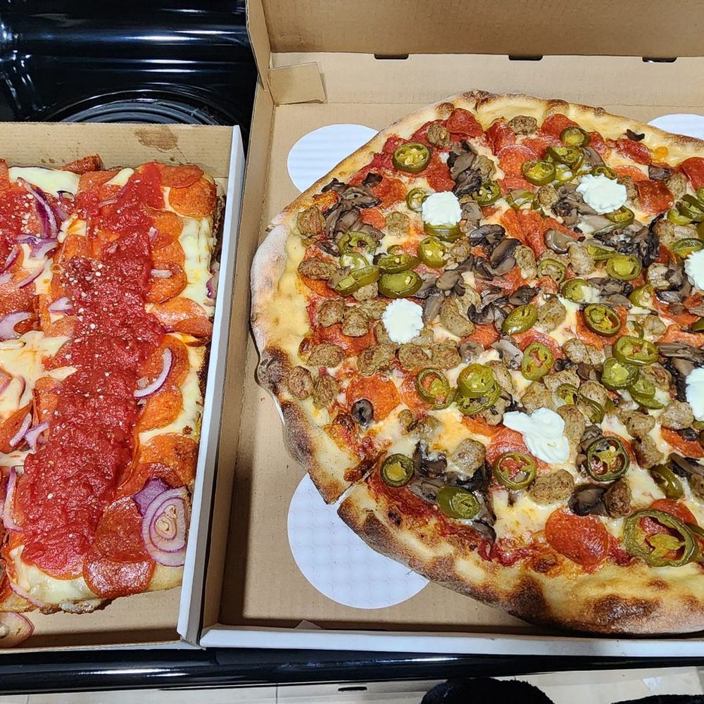 Cheese, onion & pepperoni (left) Wise guys with jalapeno (right) Cheese, onion & pepperoni (left) Wise guys with jalapeno (right)