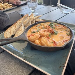 This is the prawns in the skillet. They had a very good cream sauce.