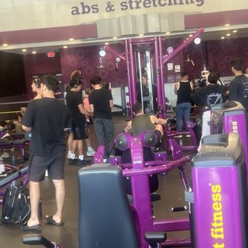 Planet Fitness - Gyms Near Me - San Bruno, California Planet Fitness - Gyms Near Me - San Bruno, California