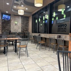 Sheetz - Seating area