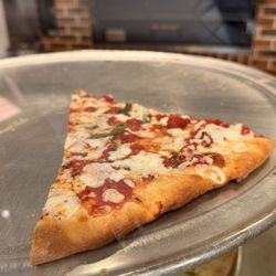 T & J's Pizza & Pasta