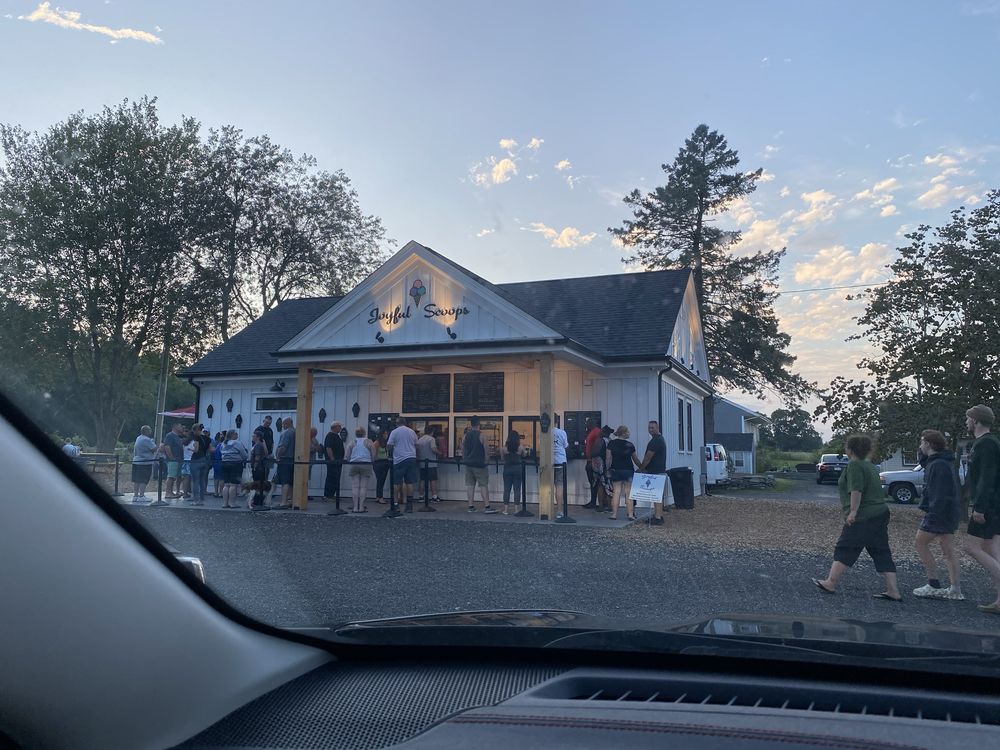 JOYFUL SCOOPS Updated October 2024 139 Thompson St, Middleborough