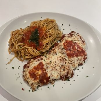 Ciccio Cafe - Veal Parmesan - Italian Near Me - Quebec City, Quebec Ciccio Cafe - Veal Parmesan - Italian Near Me - Quebec City, Quebec