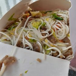 Number 1 Kitchen - Beef Chow Fun that tasted like buttery garlic noodles