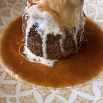 Gordon Ramsay at The Carnaby - Sticky toffee pudding - British Near Me - Anaheim, California