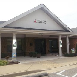 Exterior outside entrance of Woodbridge KinderCare - Woodbridge KinderCare - Woodbridge, Virginia Exterior outside entrance of Woodbridge KinderCare - Woodbridge KinderCare - Woodbridge, Virginia