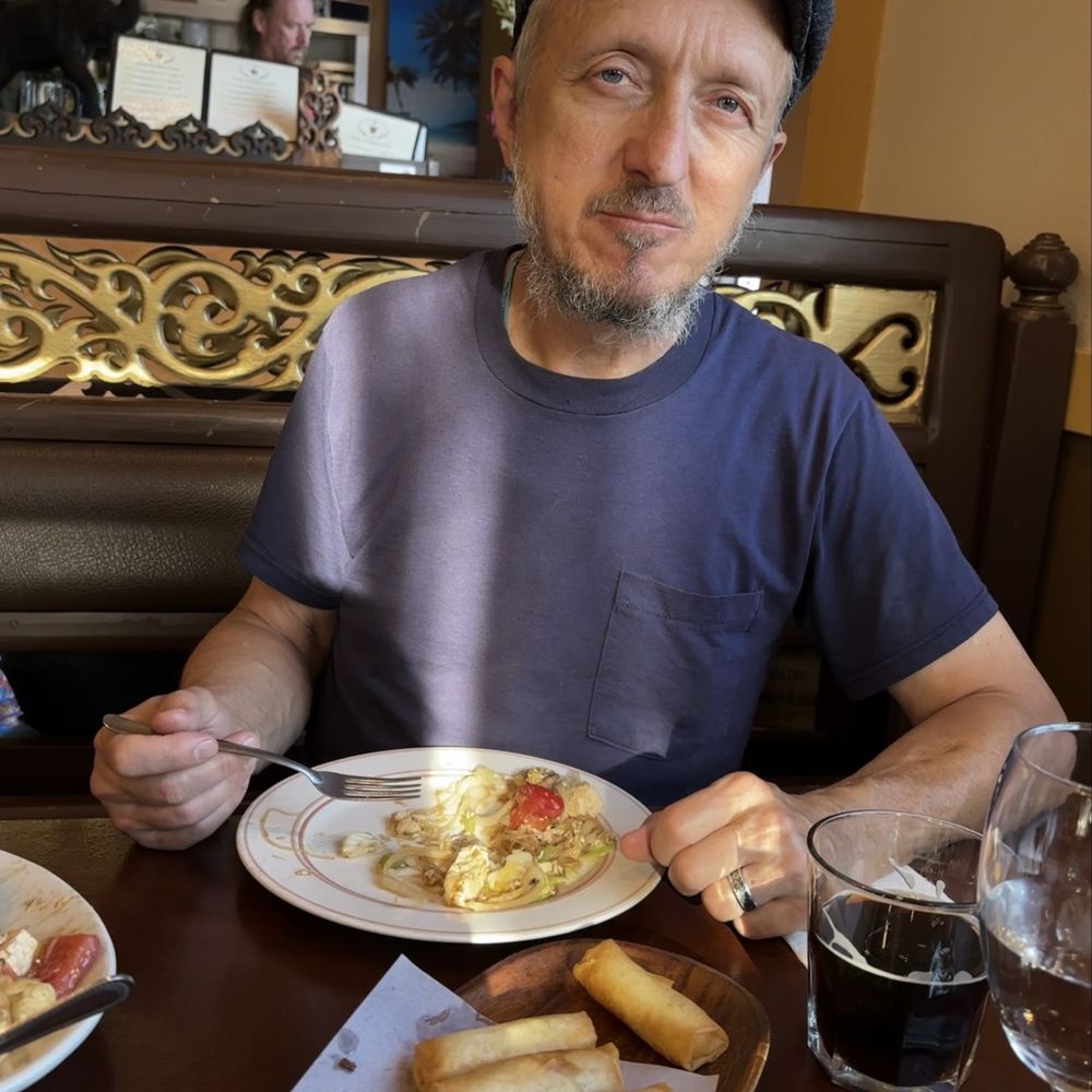 Teelak Thai kitchen - Handsome hubby! - Thai Near Me - Cle Elum, Washington Teelak Thai kitchen - Handsome hubby! - Thai Near Me - Cle Elum, Washington
