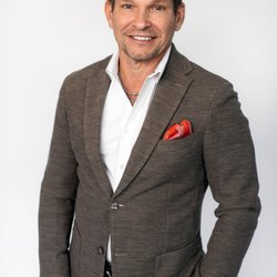 M. Bradley Calobrace, MD, FACS - Dr. Bradley Calobrace
Board Certified Plastic Surgeon