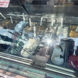 Dolce Gelateria - Flavors