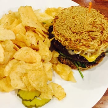 Tanaka Saimin - Da'Saimin burger check out my review - Japanese Near Me - Honolulu, Hawaii