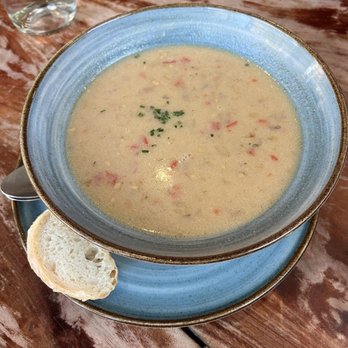 MOHI Farm - Bowl of corn soup - New American Near Me - Morgan Hill, California MOHI Farm - Bowl of corn soup - New American Near Me - Morgan Hill, California