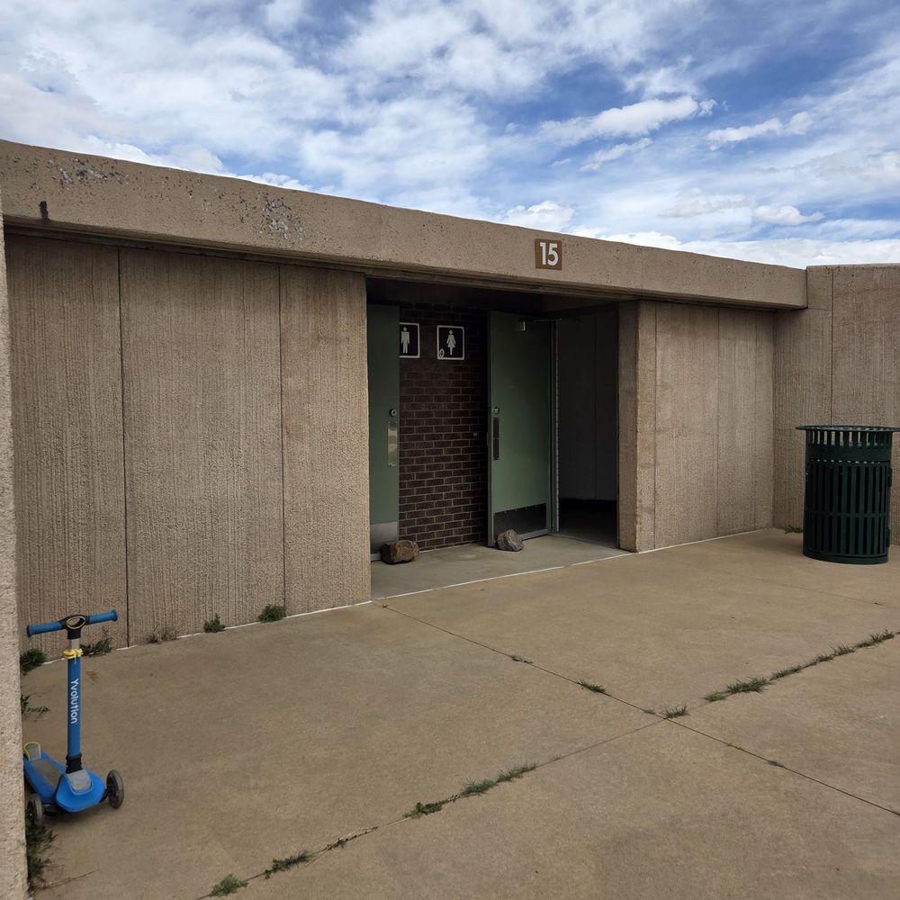 Chatfield State Park - Bathrooms - Parks Near Me - Littleton, Colorado
