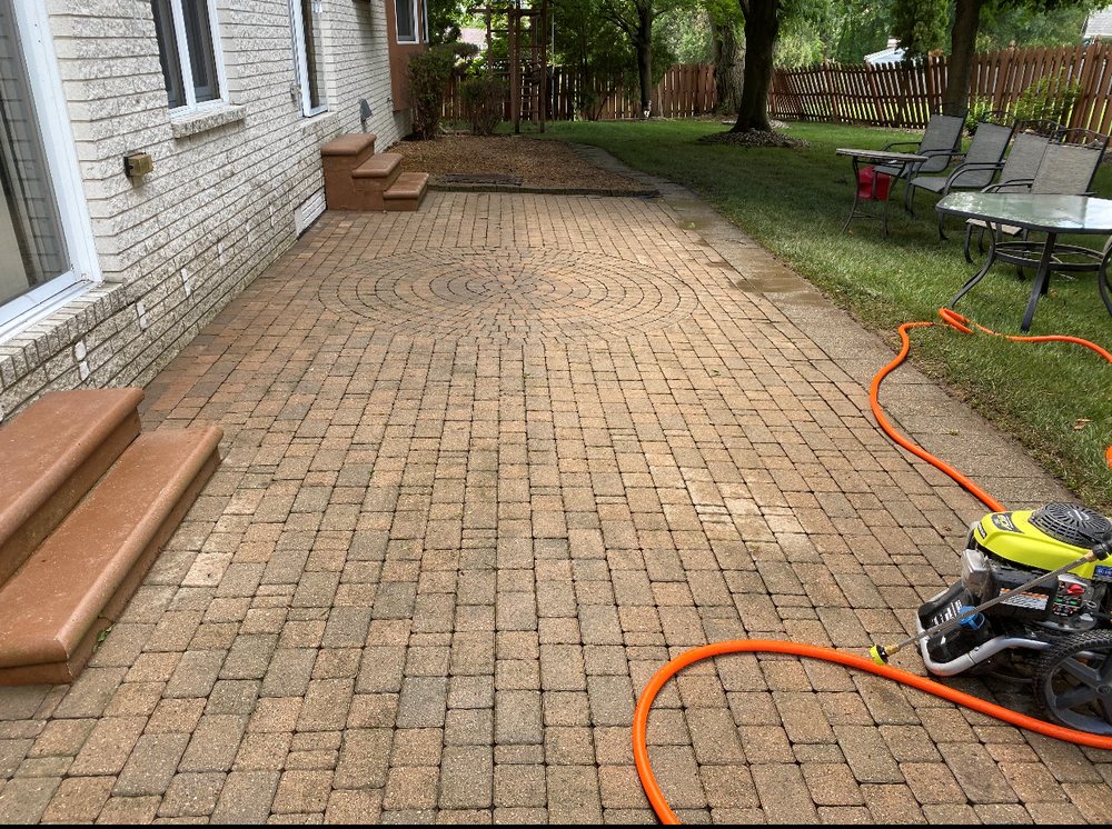 CLEAN OFF POWER WASHING Fenton, Michigan Pressure Washers Phone