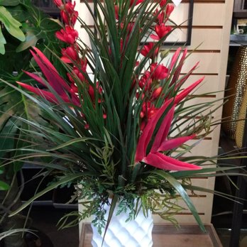 The Decor Store - One of our custom designed floral arrangements. - Home Decor Near Me - Thousand Oaks, California