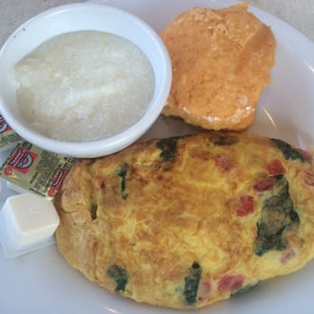 Citrus - Spinach feta tomato omelet, grits & sweet potato biscuit - American Near Me - Virginia Beach, Virginia Citrus - Spinach feta tomato omelet, grits & sweet potato biscuit - American Near Me - Virginia Beach, Virginia