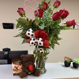 Flowers by Lou Ann ! Flowers by Lou Ann !