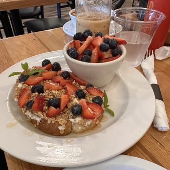 Dellah Coffee & Brunch House - Coffee & Tea Near Me - Dearborn, Michigan
