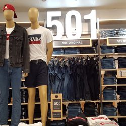 Levi's - 501 jeans in the new Levi's Outlet Store