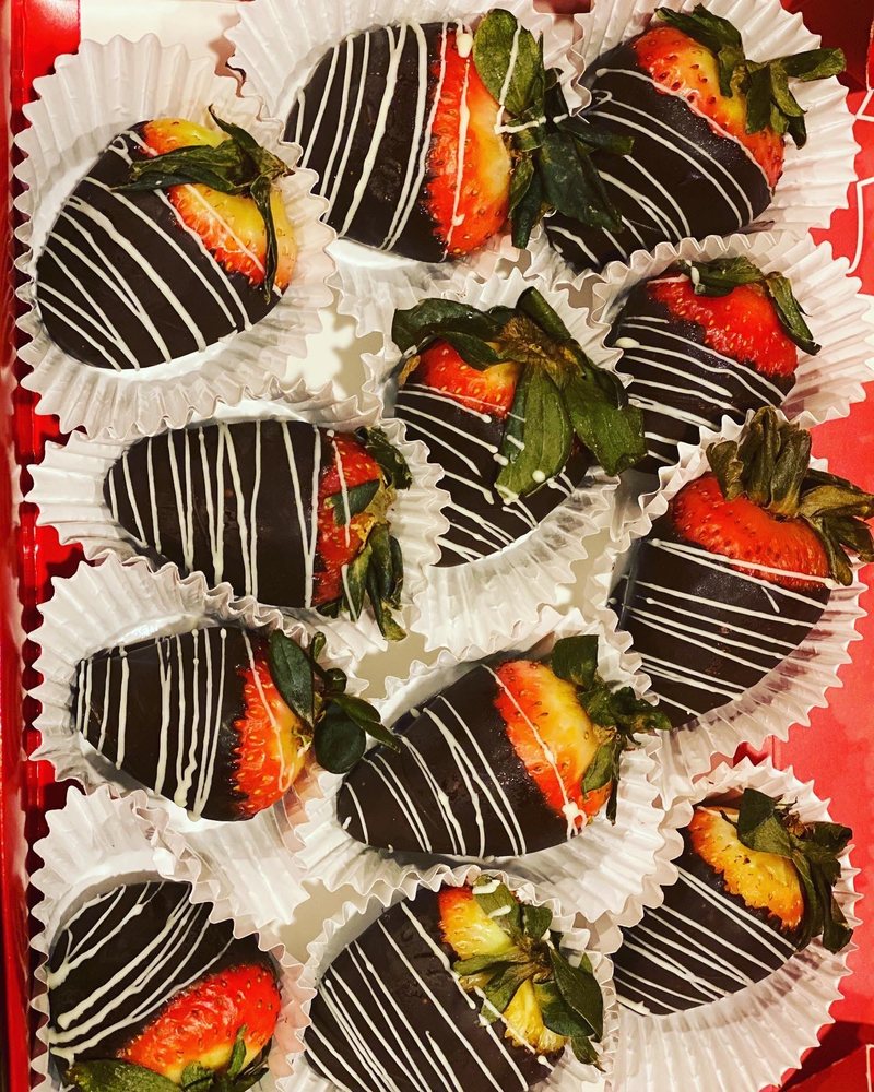 EDIBLE ARRANGEMENTS Updated August 2024 3906 Twin Creek Dr, Bellevue, Nebraska